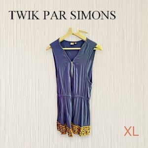 🇨🇦👍*VGUC* TWIK | XL | Blue mini sleeveless dress with zip neck and boho hem